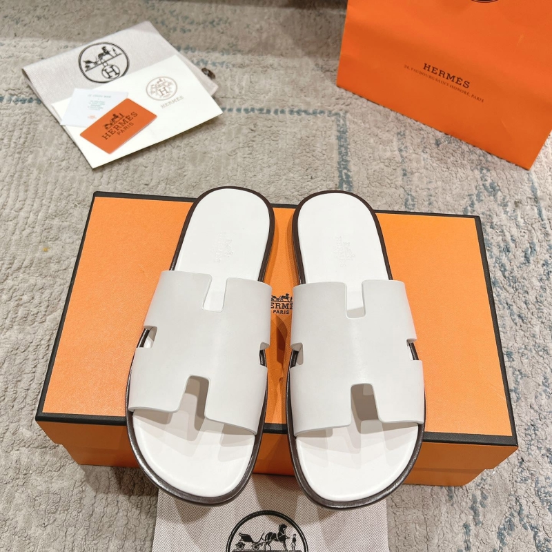 H**mes slippers